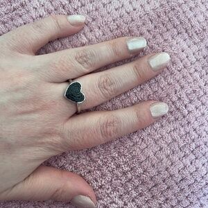 Black Spinel Heart Ring